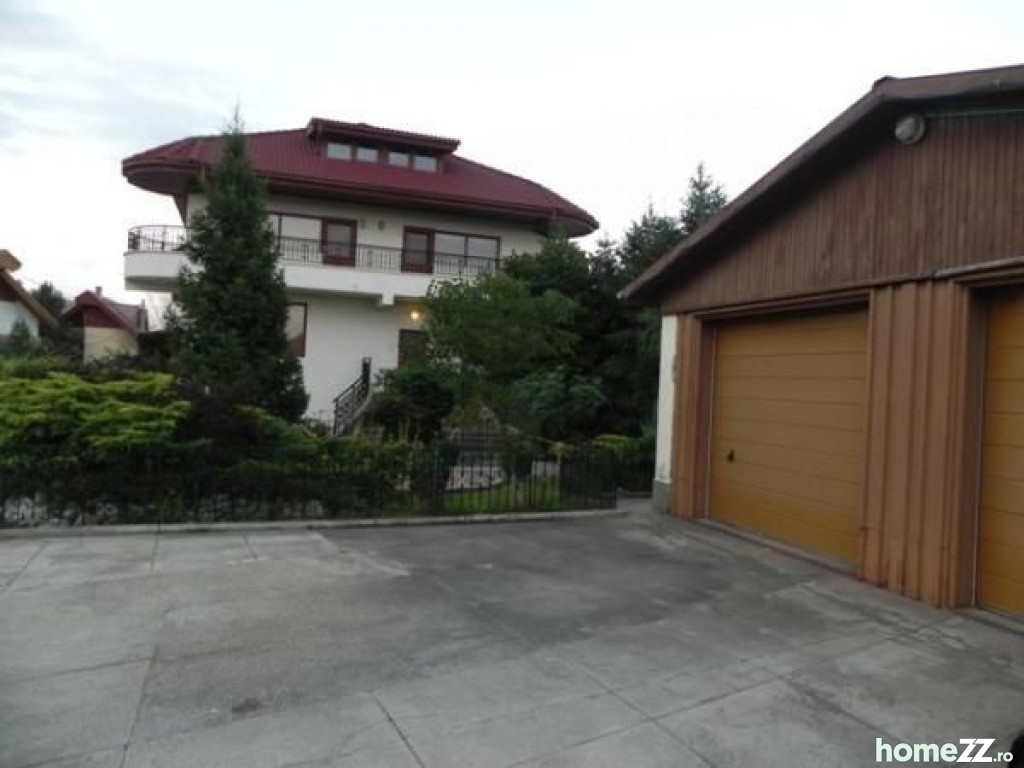 Snagov vila D+P+1+M 920 MP Teren 2500 mp desch la Lac