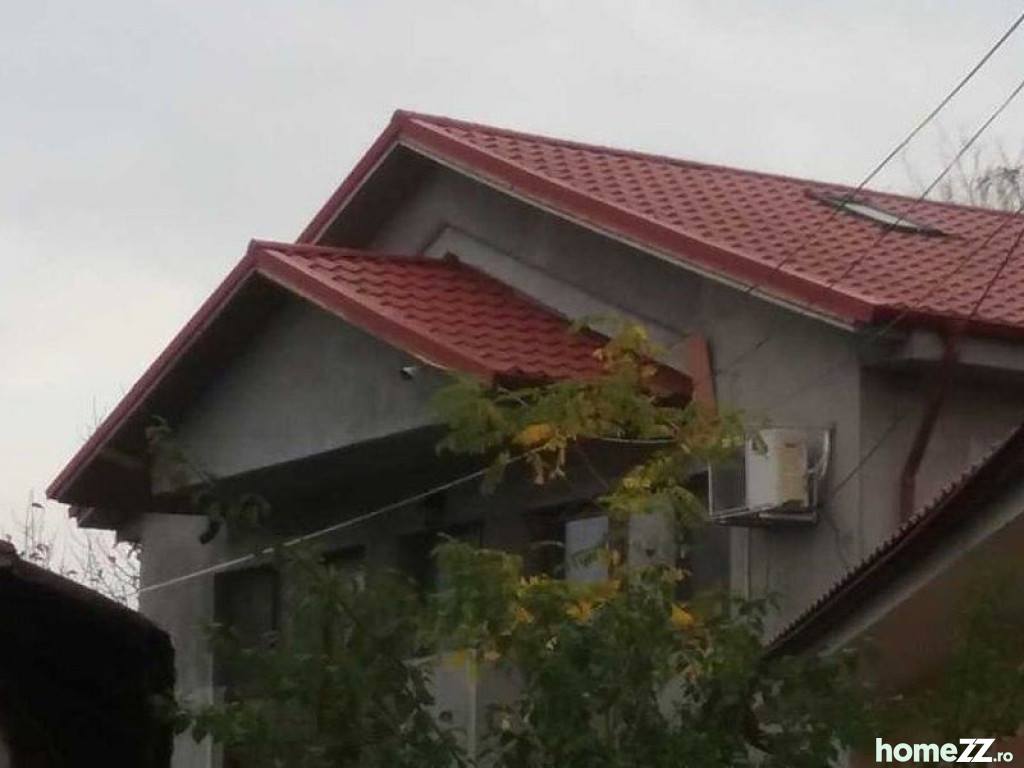 Casa si teren aferent situate in Rastoaca, judetul Vrancea