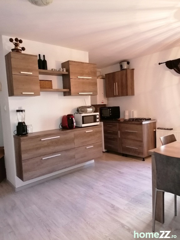 Apartament cu 2 camere Zona Lenin