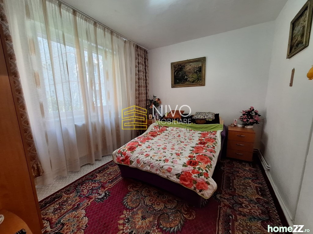 Apartament 2 camere, Dambu Pietros