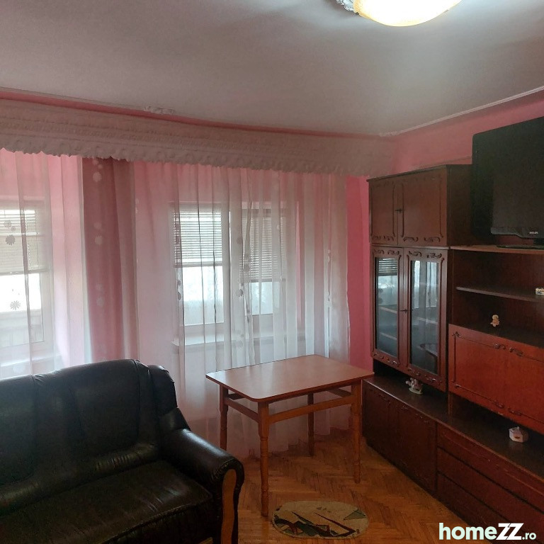 Apartament 3 camere, Brailei