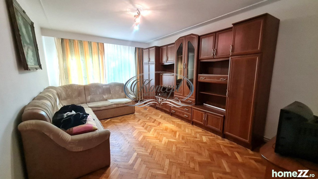 Apartament 3 camere, Intre Lacuri