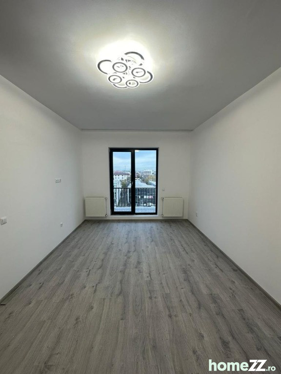 Apartament 3 camere, Haliu