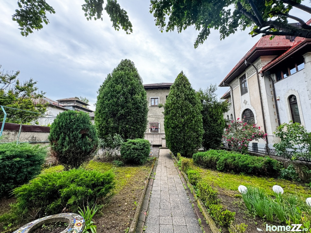 Casă - Vilă 5+ camere, Cotroceni