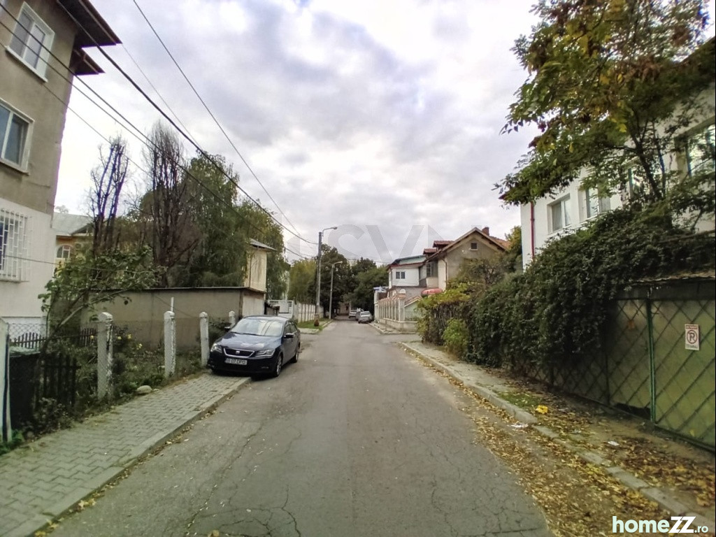 Apartament 2 camere, Regie