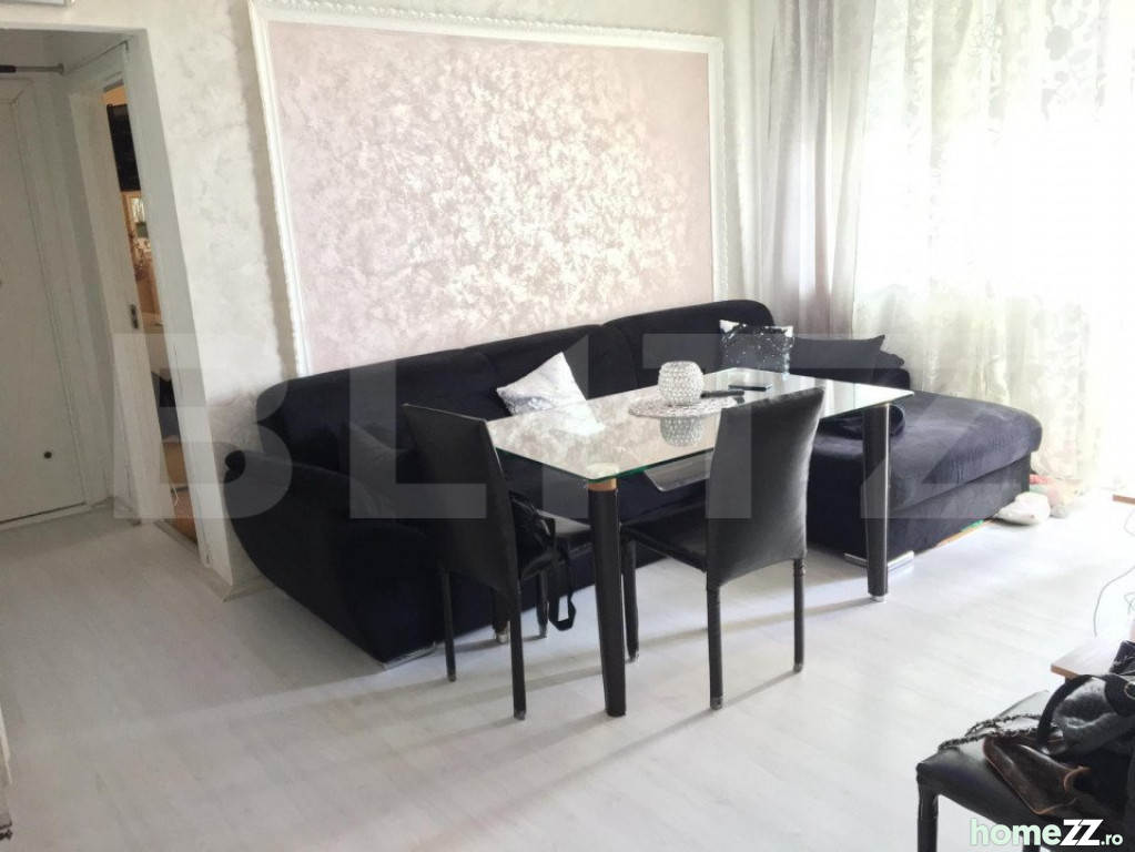 Apartament 3 camere, George Enescu