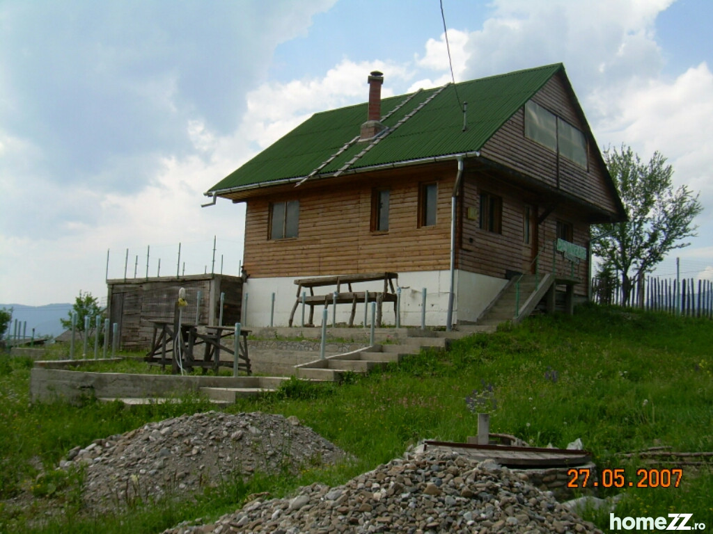 Casa lemn Lac Bicaz, Buhalnita