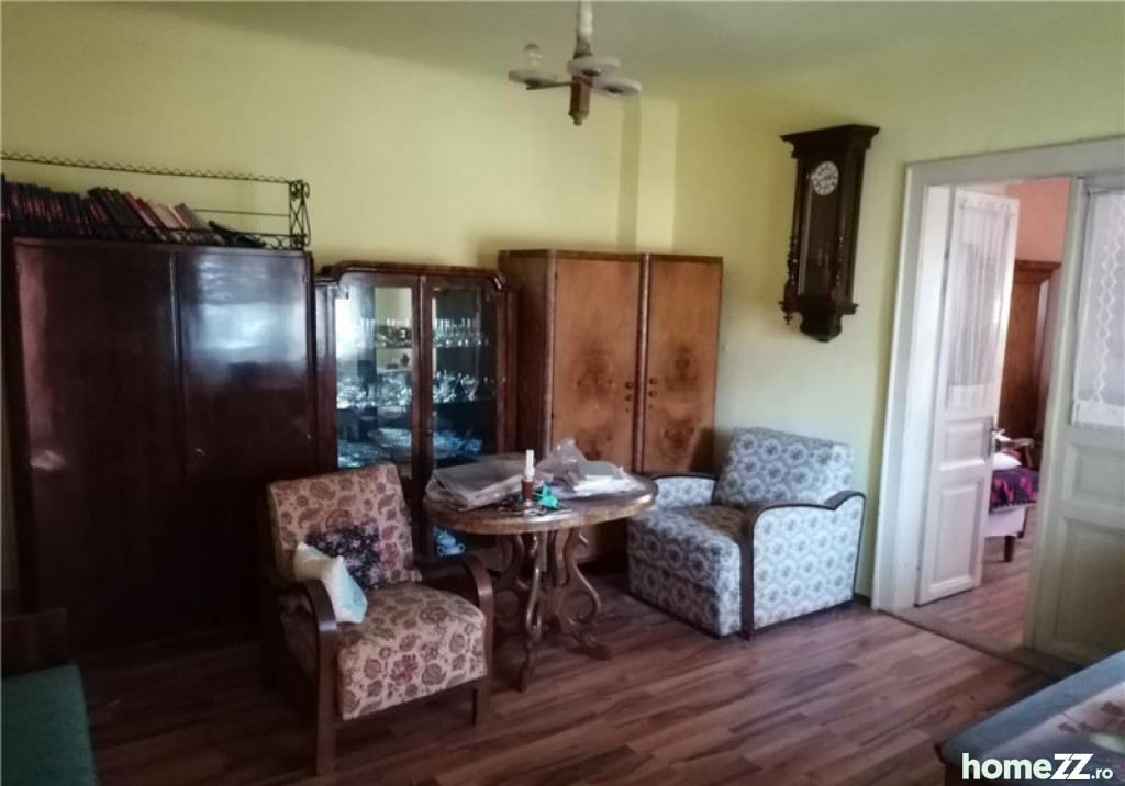 Mobitim vinde apartament in vila, zona Hasdeu, Cluj-Napoca