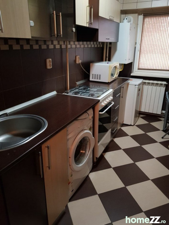 Închiriez apartament o cameră ic frimu