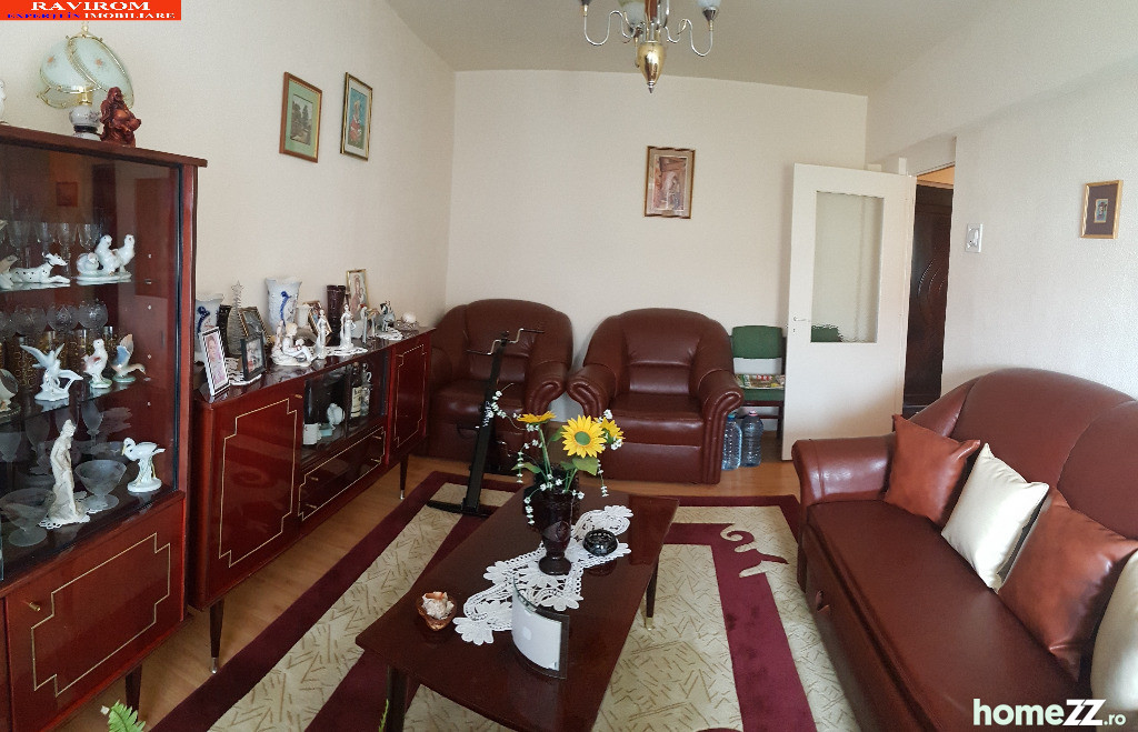 Apartament 3 camere, Bistrita Lac