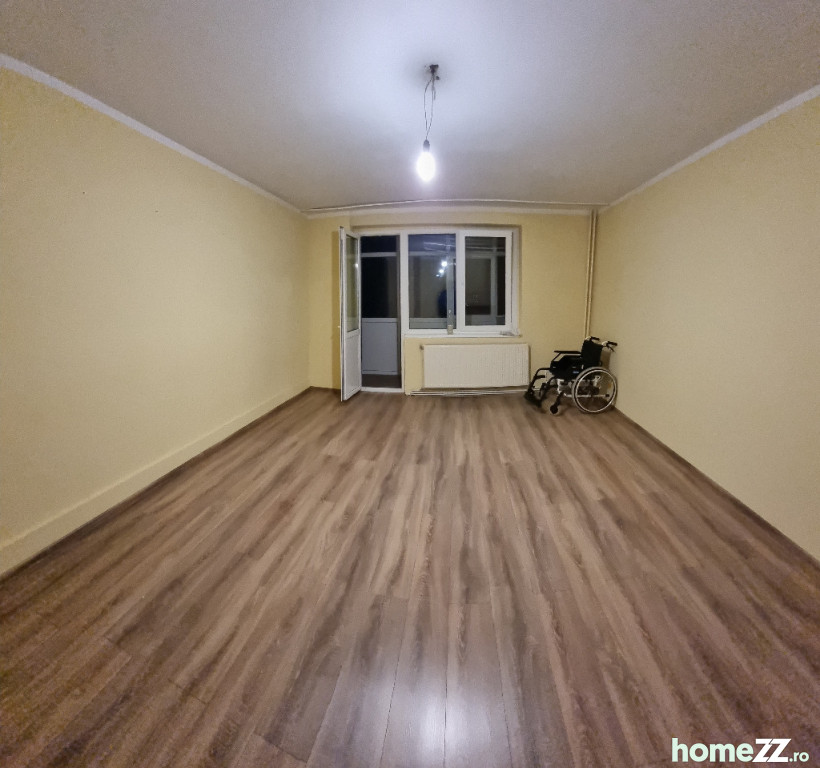 Apartament 3 camere, Orizont