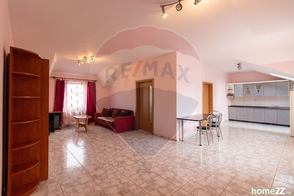 Apartament 2 camere, Intim