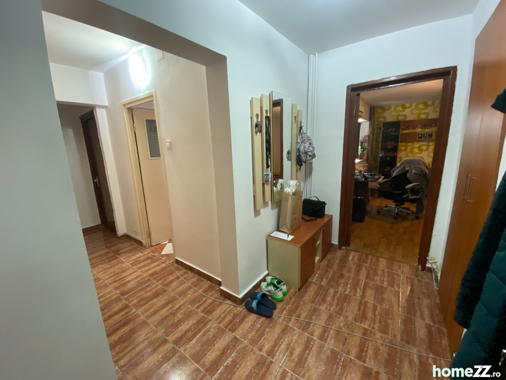 Apartament 2 camere, B-dul Bucuresti