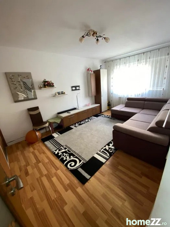 Apartament 3 camere, Craiter