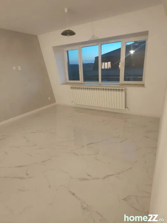 Apartament 3 camere, Canta