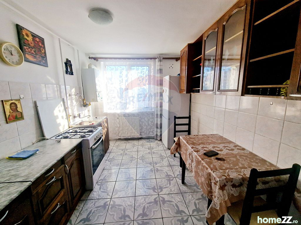 Apartament 2 camere, Precista