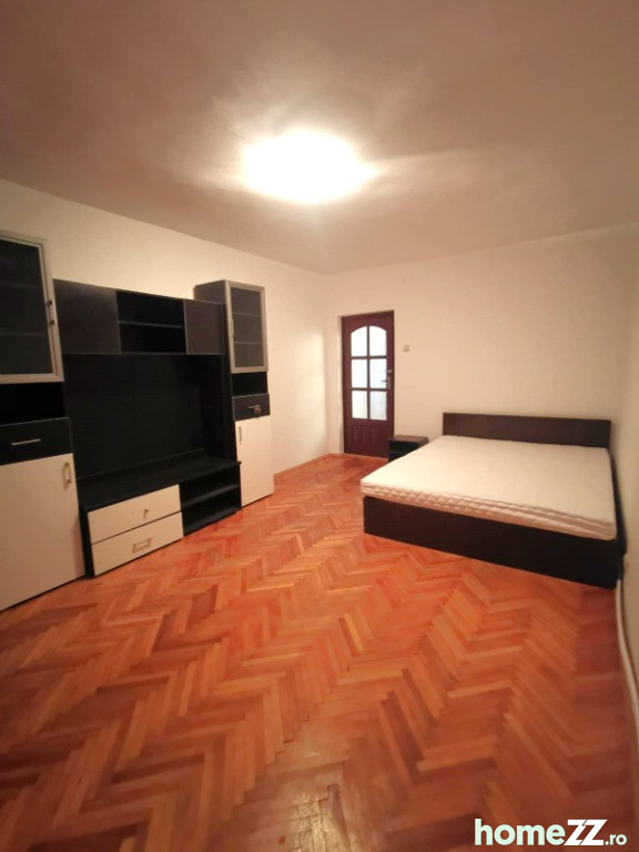 Apartament 3 camere, Alexandru cel Bun