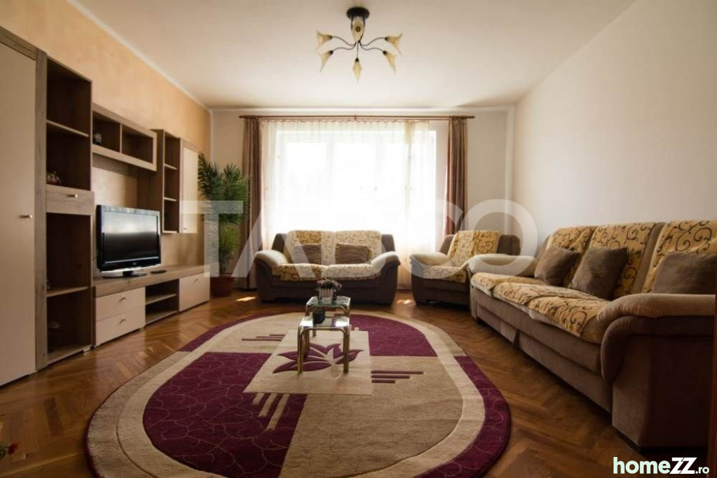 Apartament 3 camere, Vasile Aaron