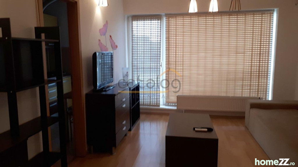 Apartament 1 cameră, Titan