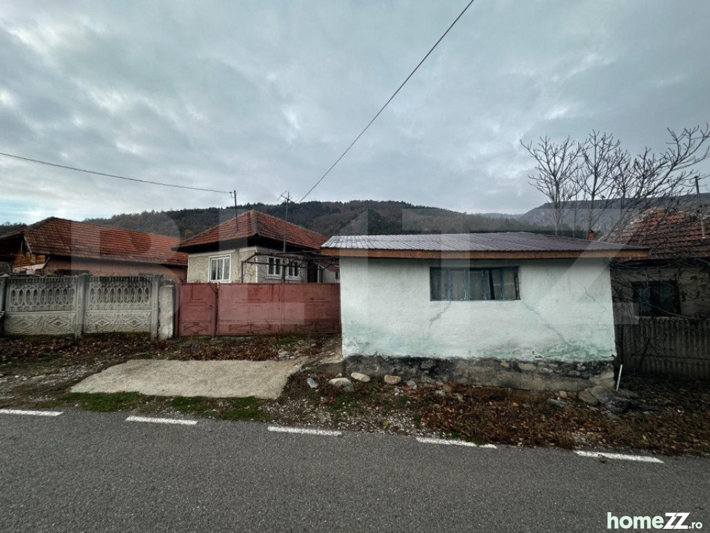 Casă - Vilă 3 camere, Debarcader