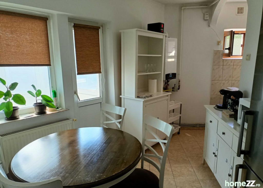 Apartament 3 camere, Faleza Nord