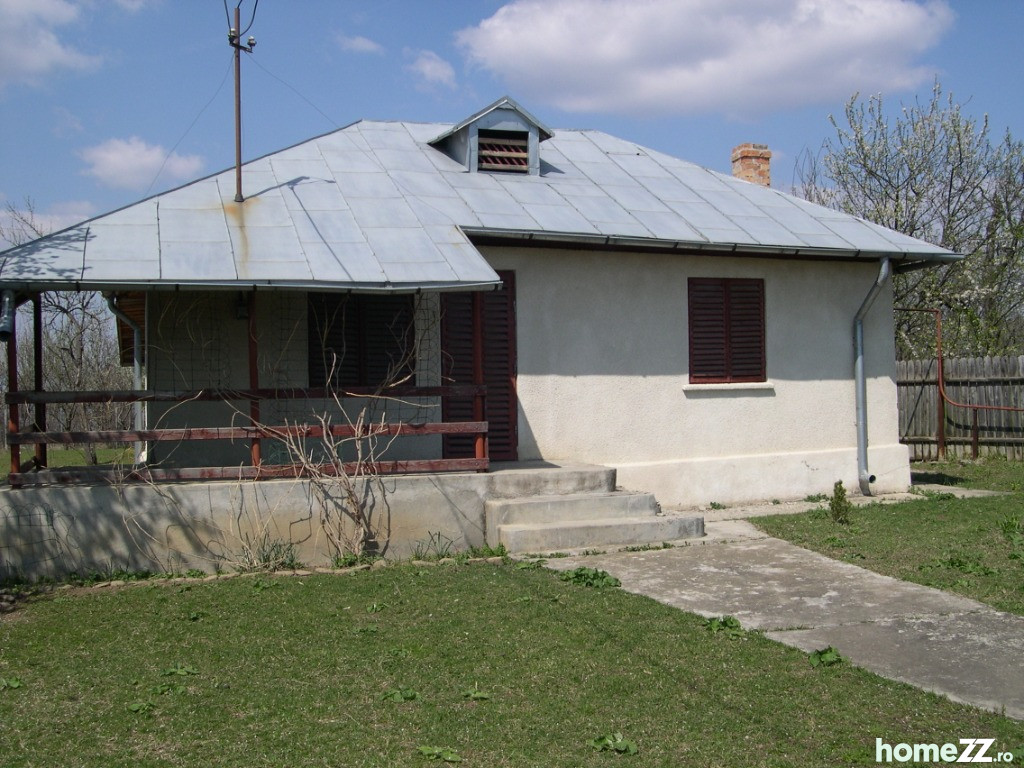 ROANDY - Casa locuibila zona Seciu