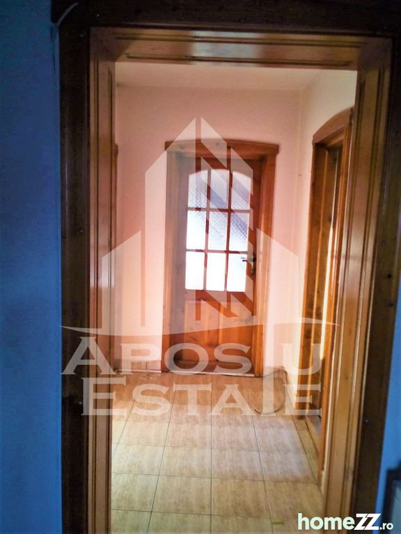 Apartament 4 camere decomandat Gătaia et intermediar com...