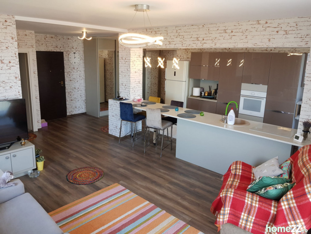 Apartament 3 camere, Palazu Mare