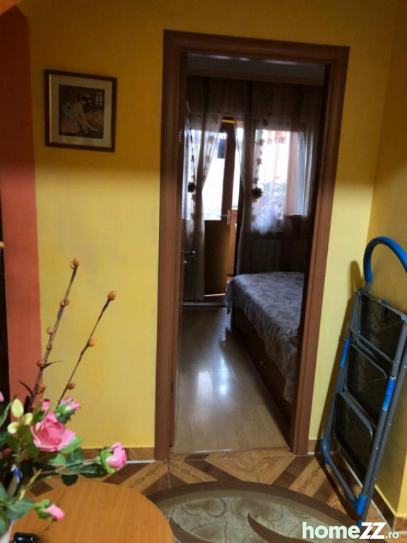 Apartament 3 camere, Poarta 6