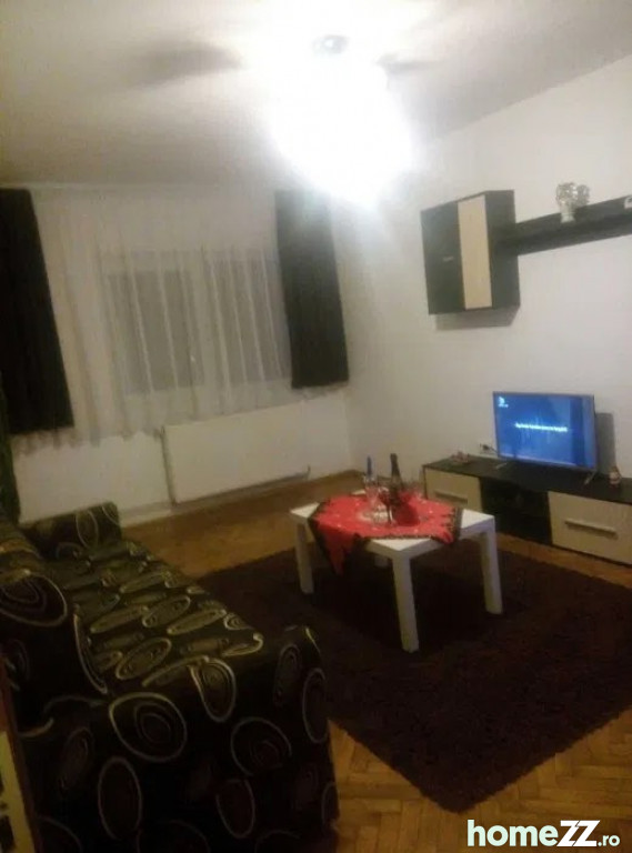 Apartament 3 camere, Craiter