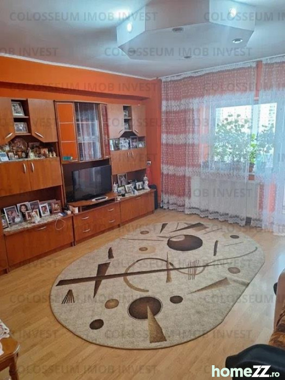 Apartament 3 camere, Triaj