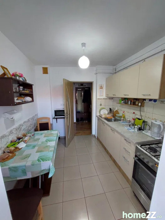 Apartament 3 camere, Canta