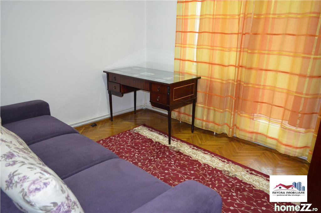 Apartament 4 camere, 7 Noiembrie