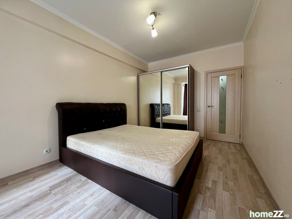 Apartament 1 cameră, Plopilor