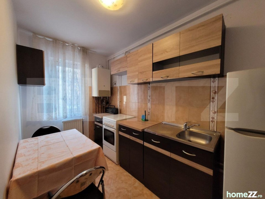 Apartament 3 camere, Grivitei