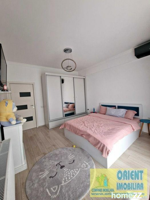 Apartament 3 camere, Faleza Nord