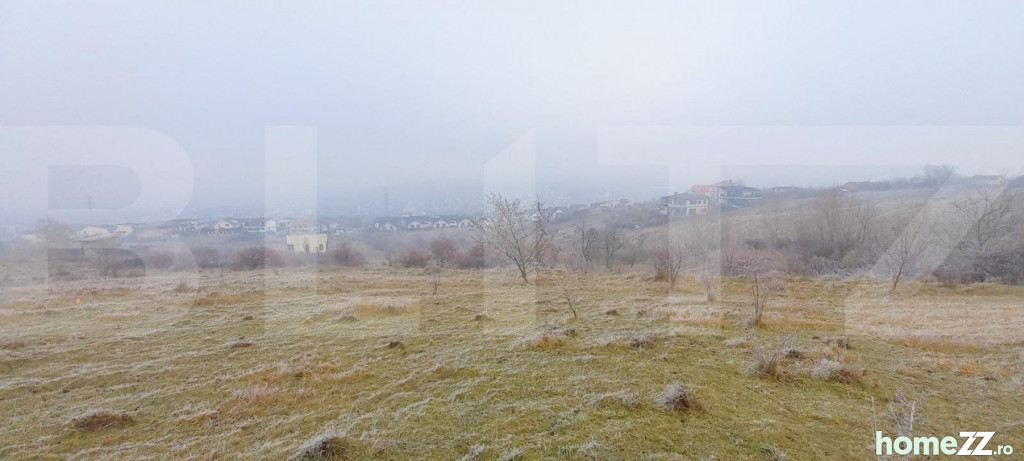 Teren, 816 m²