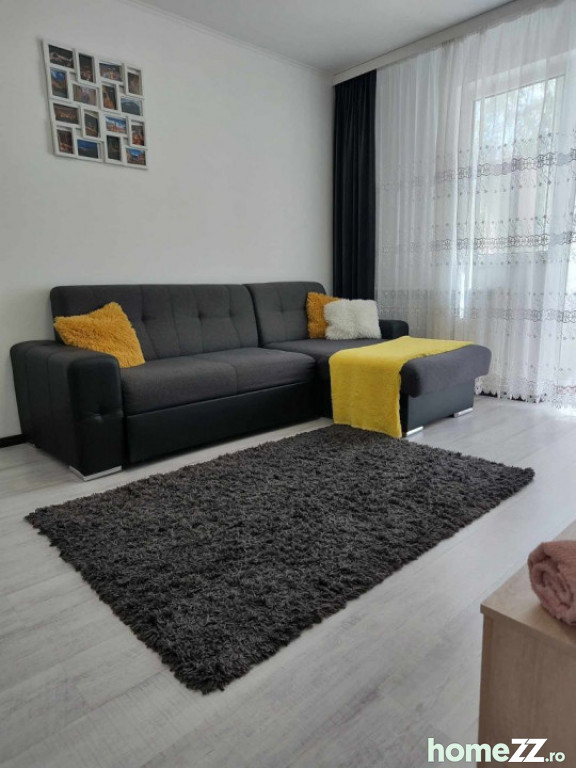 Apartament 3 camere, Astra