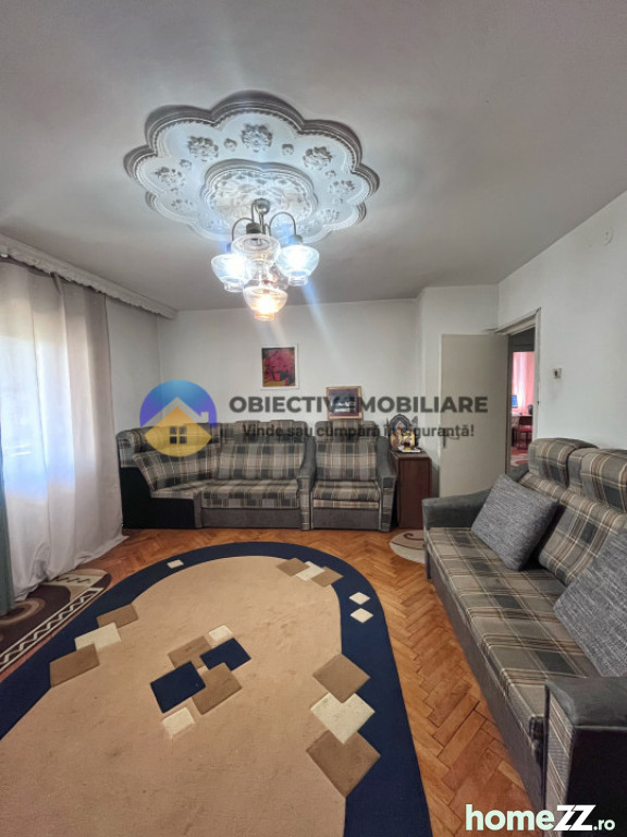 Apartament 3 camere, Maratei