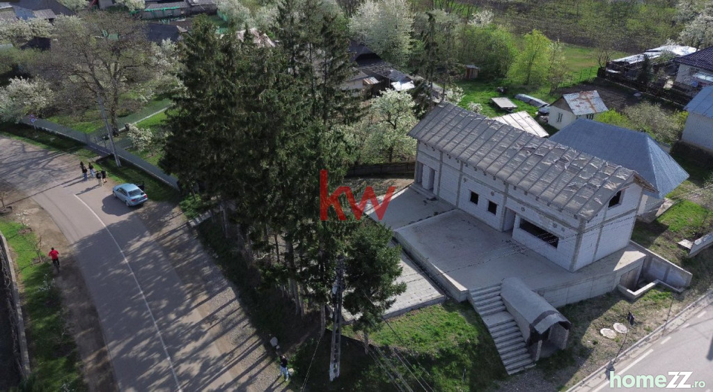 Casă - Vilă 4 camere, Central, comision 0%