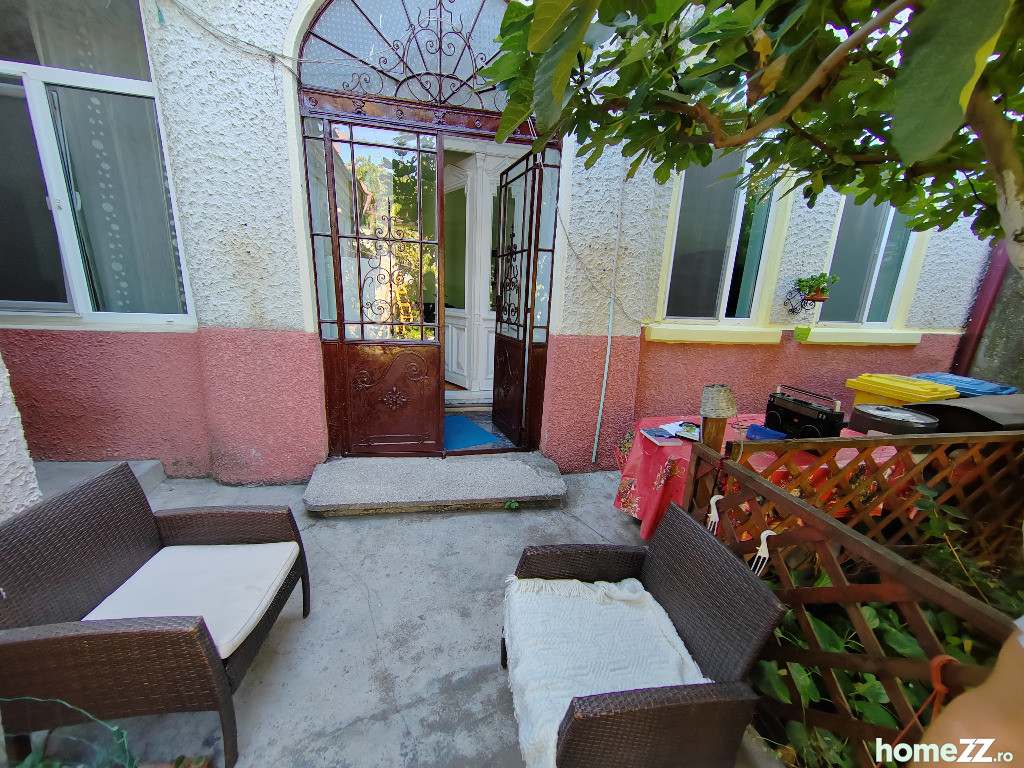 Casă - Vilă 2 camere, Mosilor