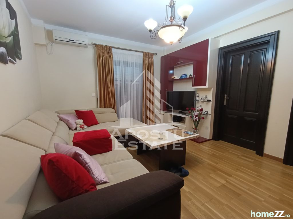 Apartament 3 camere, Ronat