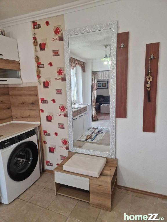 Apartament 1 cameră, Fabric