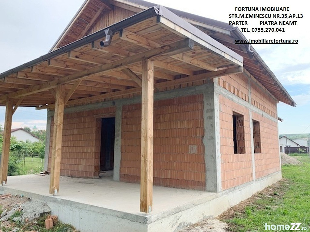 Casă - Vilă 4 camere, Ciritei