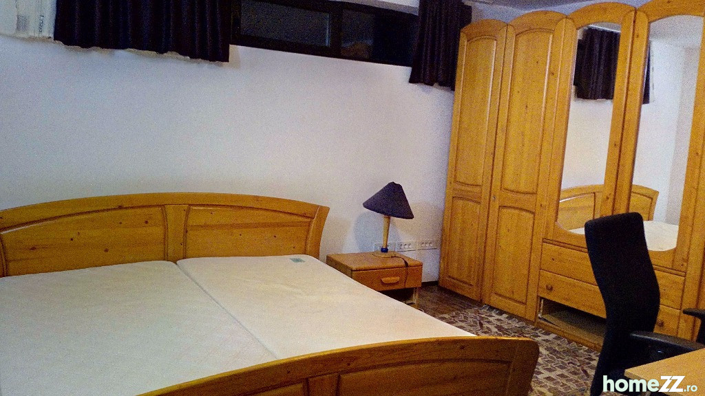 Apartament 3 camere, 73 mp, zona camine Hasdeu
