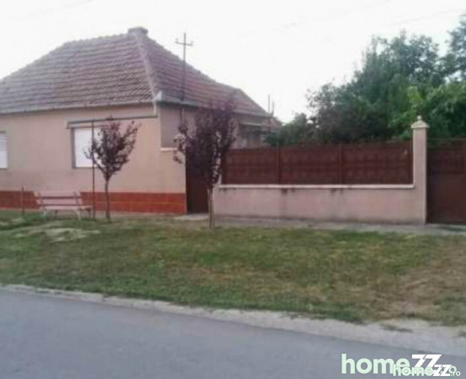 Casa cu gradina Varsand, Arad