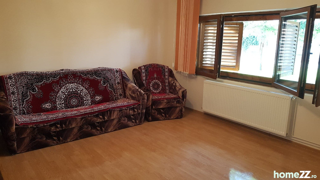 Inchiriere Apartament 2 camere, Autogara, renovat, mobilat