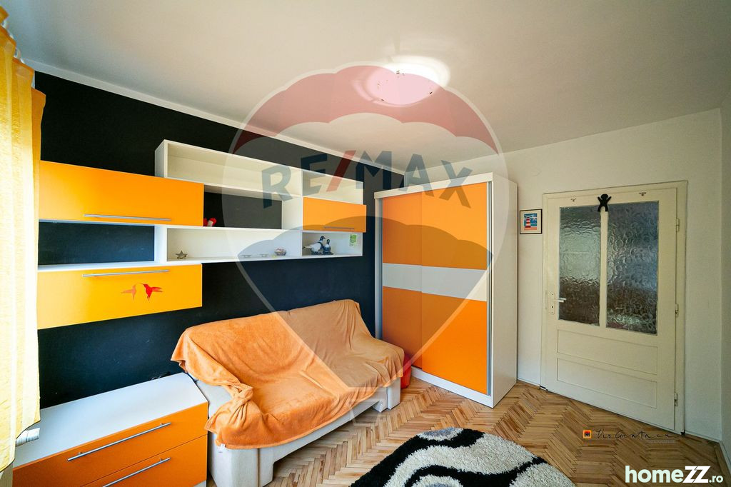 Apartament cu potential, 3 camere, FUNCTIONARILOR