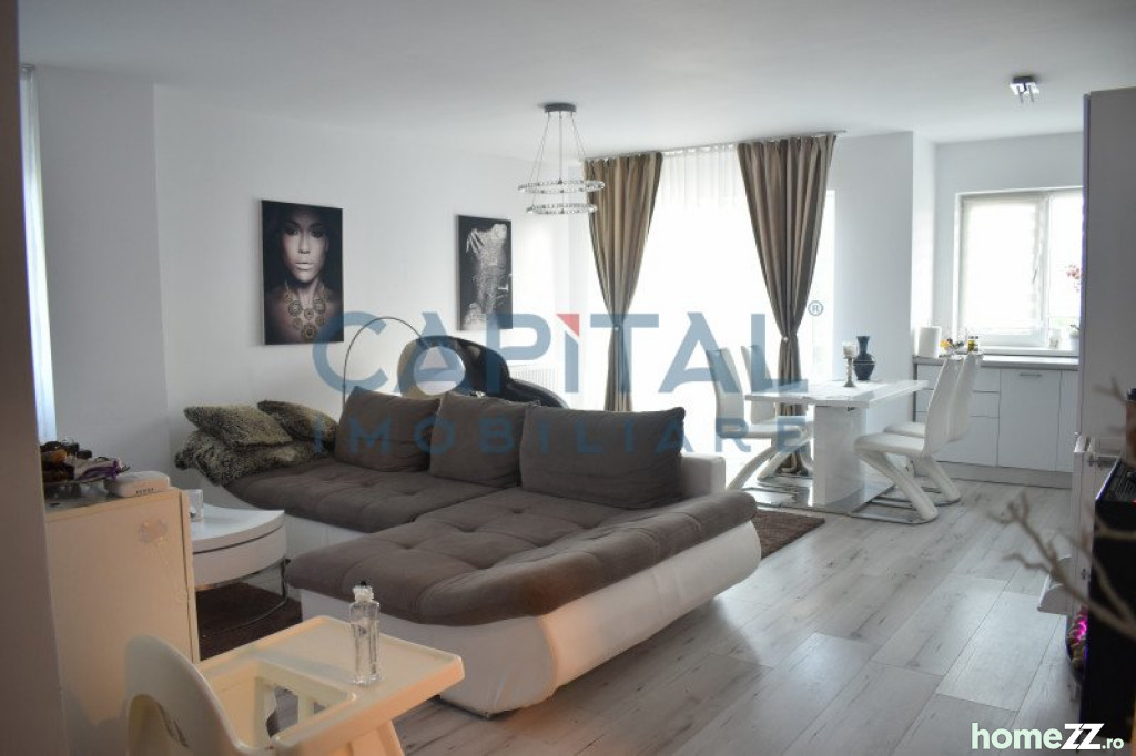 Apartament cu 3 camere semidecomandat ultrafinisat, zona Bul