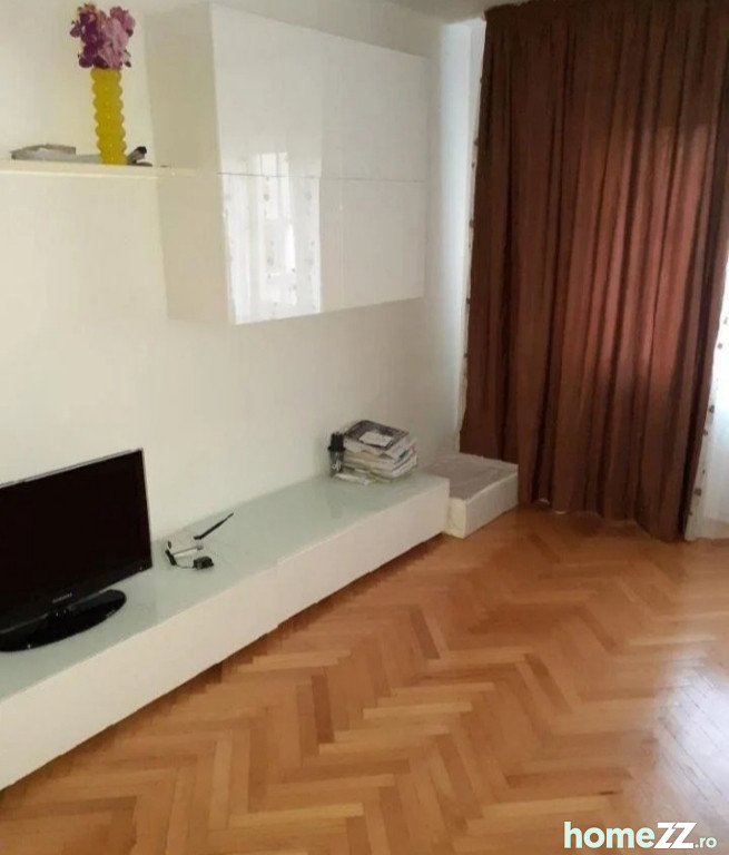 Apartament 4 camere Doctor Hacman